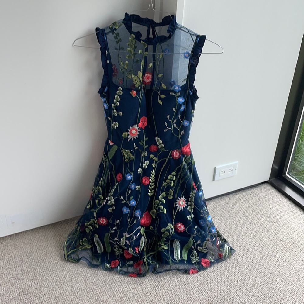 City Studio Navy Floral Sleeveless Neckline Dress